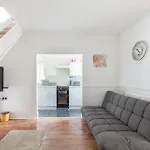 Cheerful Maisonette In The Heart Of Orrell Park